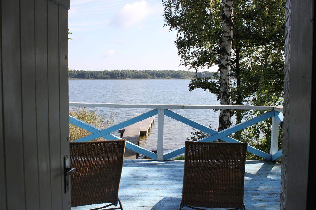 Lakeshore House Dvarcenai  エクステリア 写真
